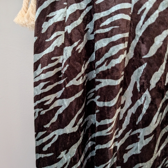 Y2K zebra brown blue okay skirt 24" waist - Picture 3 of 6